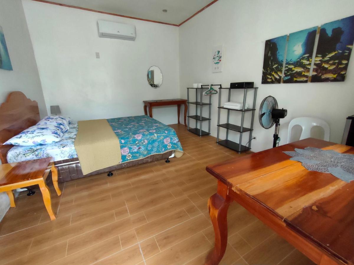 Moalboal T Breeze Coastal Resort Extérieur photo