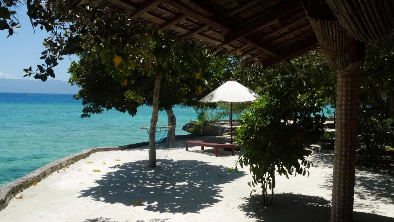 Moalboal T Breeze Coastal Resort Extérieur photo