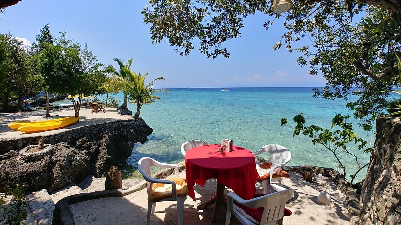 Moalboal T Breeze Coastal Resort Extérieur photo